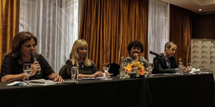 La directora nacional de Protección e Igualdad Laboral participó de la “Jornada de la mujer trabajadora”