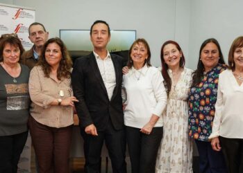Acto y brindis en la asunción de las nuevas autoridades en la Federación de Profesionales